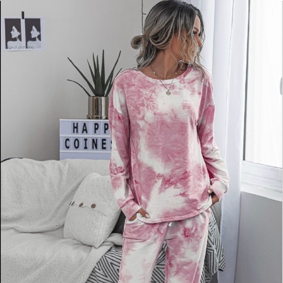 Tops - Berry Tie Dye Lounge Top